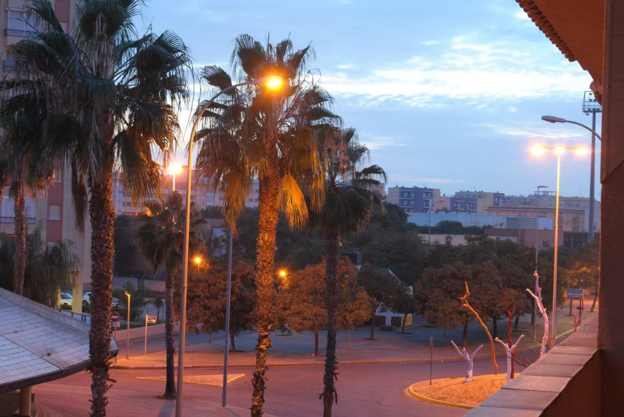 Apartamento Calle Fundadores إيسلا كريستينا المظهر الخارجي الصورة