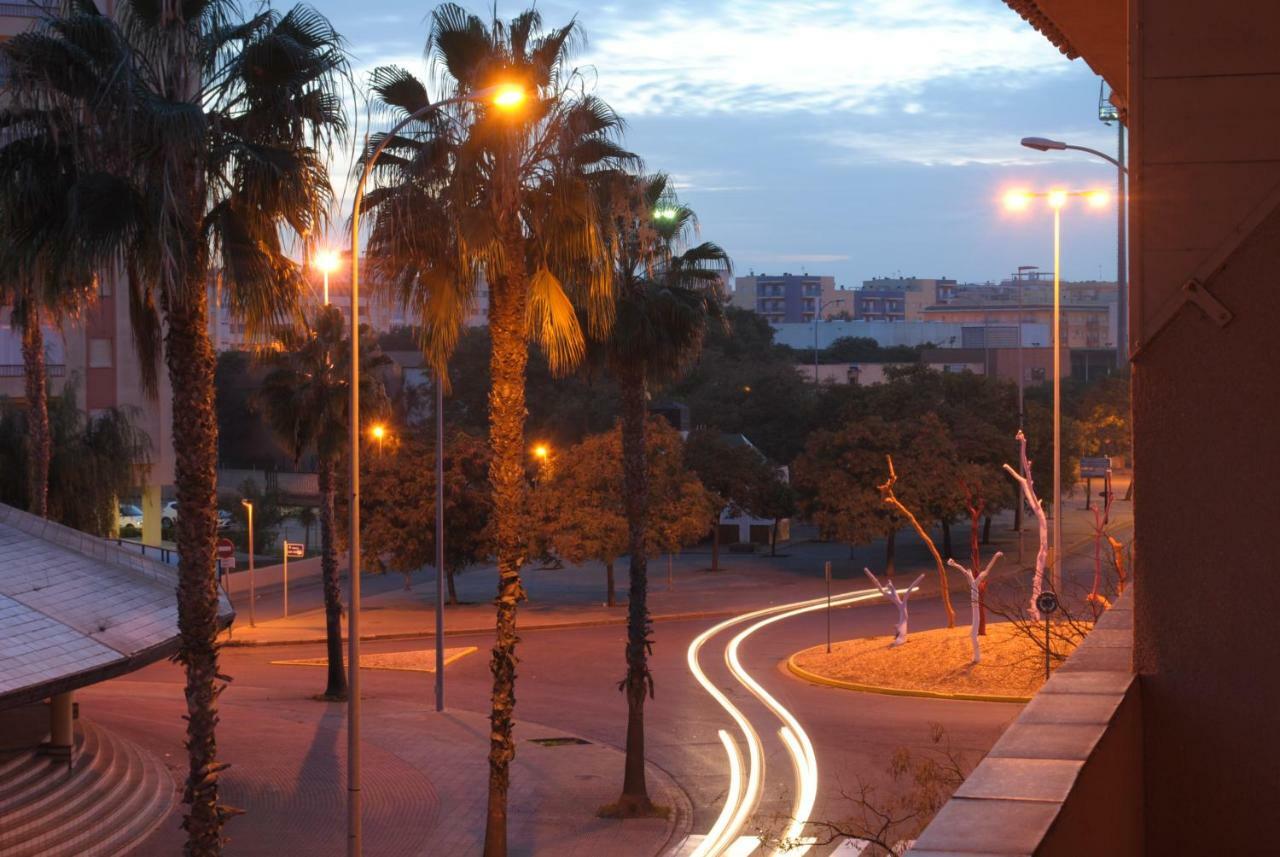 Apartamento Calle Fundadores إيسلا كريستينا المظهر الخارجي الصورة