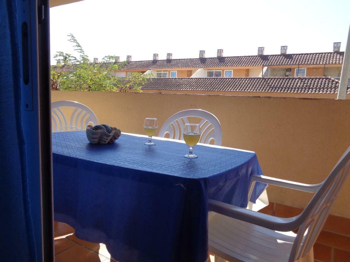 Apartamento Calle Fundadores إيسلا كريستينا المظهر الخارجي الصورة